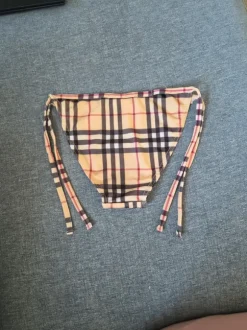 Burberry bikini ×underdel M