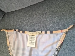Burberry bikini ×underdel M