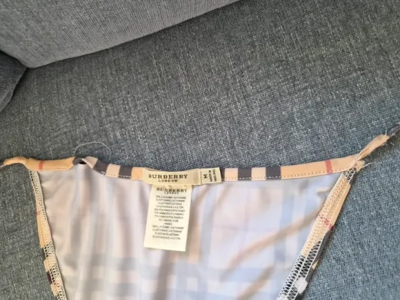 Burberry bikini ×underdel M