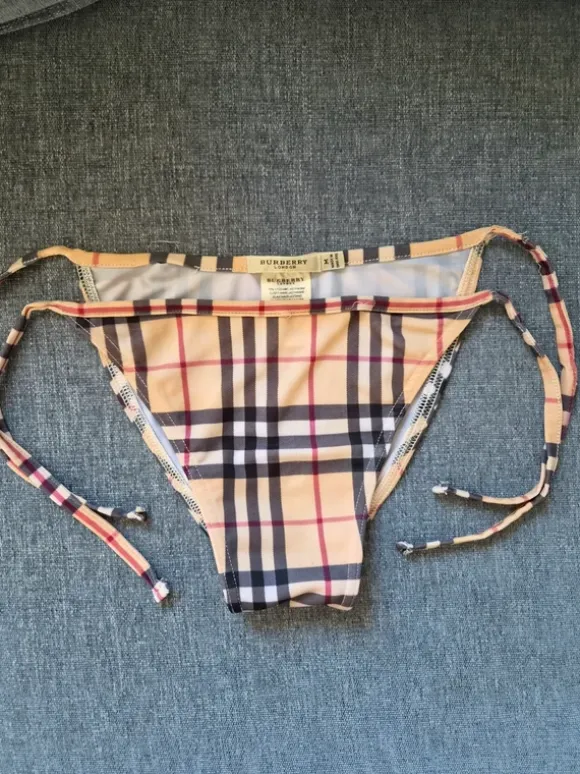 Burberry bikini ×underdel M