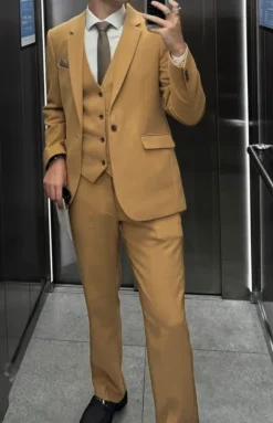 Camelowy Garnitur ASOS Design Pełen zestaw