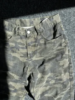 Camo pants
