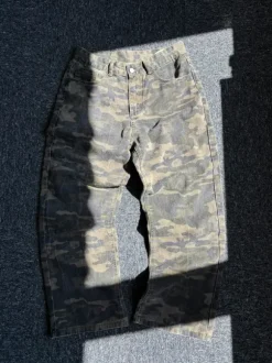 Camo pants