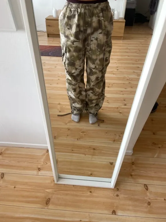 Cargo pants