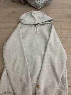 Carhartt hoodie