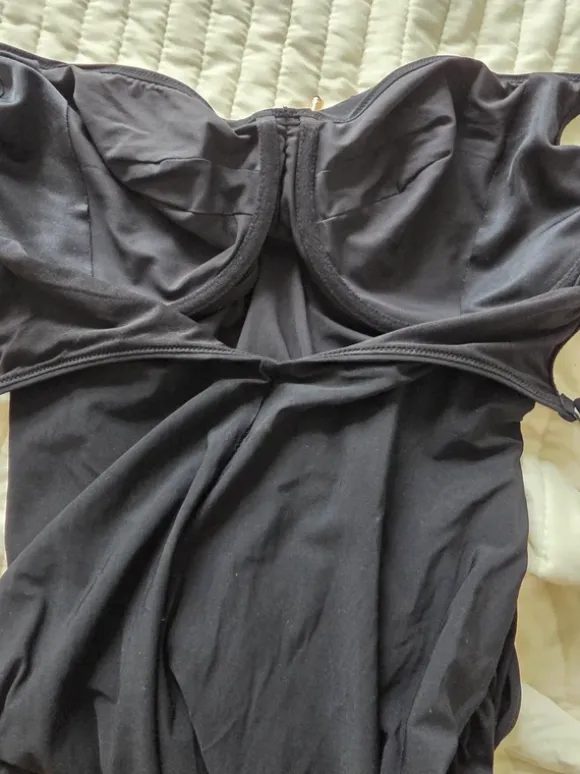 Chantelle Black Swimsuit Shaping One Piece DD Cup Ruched Control Swimwear