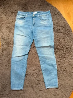 Closed denim Baker waist 29 jättefin färg till vår och sommar
