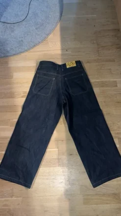 Corazon raw denim jeans