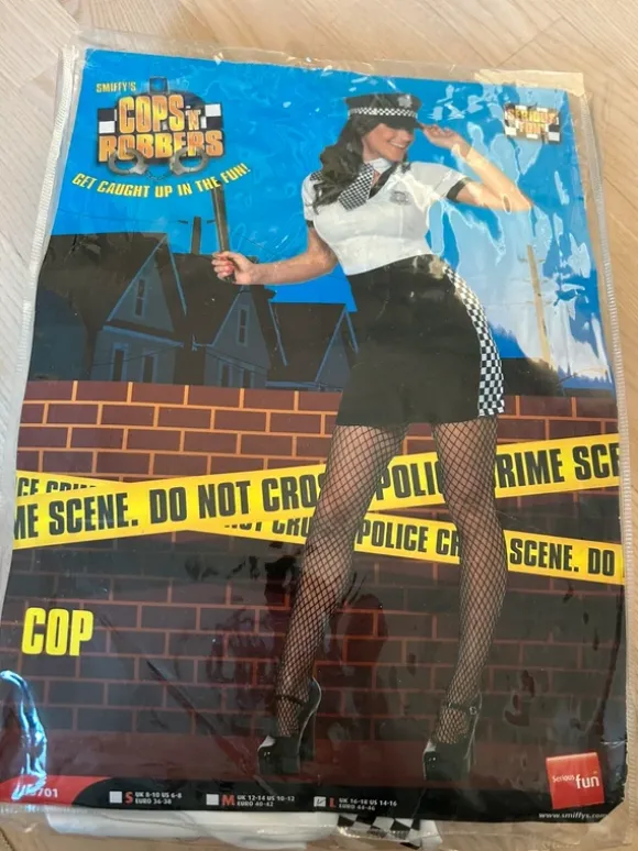 Costumes Halloween police