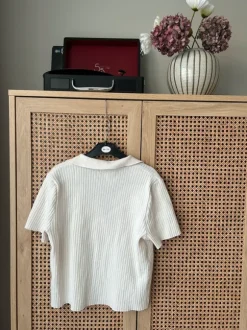 Cremefärgad kortärmad topp med krage H&M