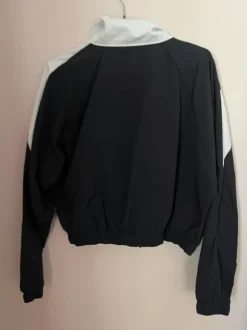 Croppad reebokjacka träningsjacka
