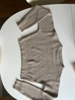 Cropped beige tröja fr Even & Odd st S/M