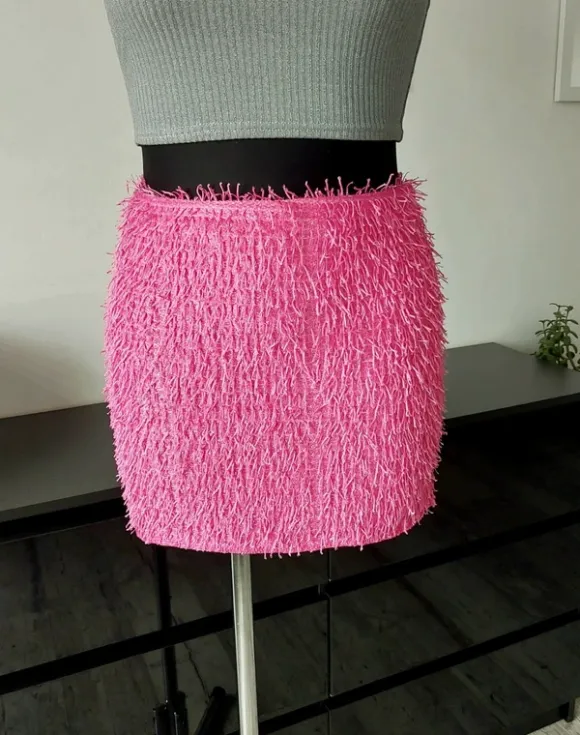 Cukierkowa spódnica mini shaggy z frędzlami, połysk Y2K PrettyLittleThing 38