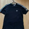 Czarna koszulka adidas jak nowa
