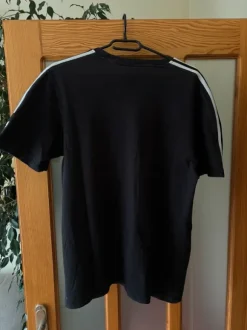 Czarna koszulka adidas jak nowa