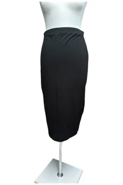 Czarna spódnica ciążowa marki ASOS Maternity