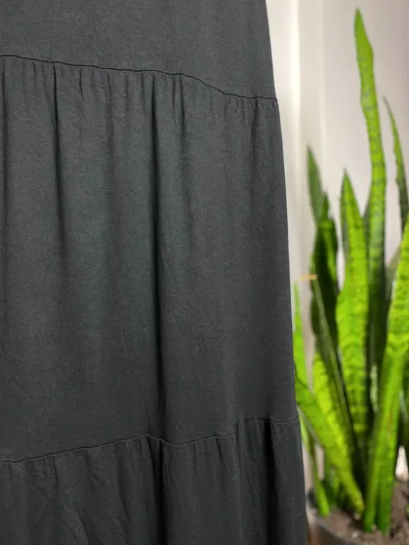 Czarna spódnica maxi basic minimal Pieces M wiskoza soft flowy