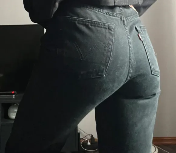 Czarne jeansy Levi’s