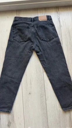 Czarne jeansy Pull&Bear