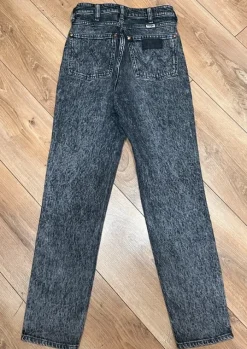 Czarne Mom Jeans Wrangler W25 L28 | Ciemny Denim Bawełniane Spodnie