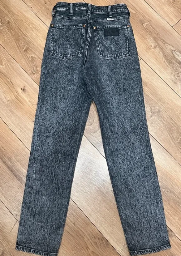 Czarne Mom Jeans Wrangler W25 L28 | Ciemny Denim Bawełniane Spodnie