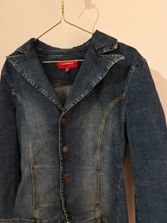 Denimjakke - købt på vinted