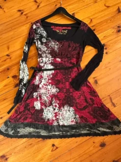 Desigual mekko