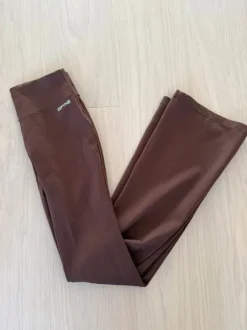 Dfyne Hannah Pearson Flares