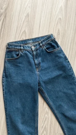 Dżinsy jeansy viral old moneny COS mom fit regular straight wysoki stan w27
