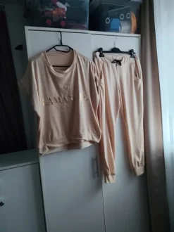 Dres welur