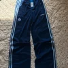 Dresy adidas z metką.