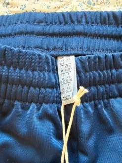 Dresy adidas z metką.