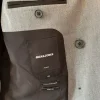 Dubbelknäppt regular fit kostym - Stl 52 Student / Brölopp