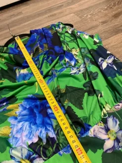 Elastyczne body od Karen Millen.