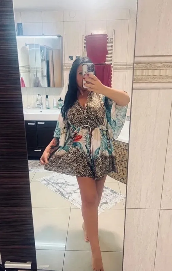 Elegancki kombinezon L-xxl wzór Roberto cavalli