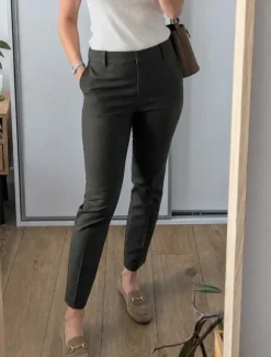 Eleganckie spodnie slim fit cygaretki khaki wyszczuplające • jak nowe • must-have do stylizacji