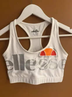 Ellesse top
