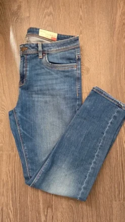 Esprit jeansy rozmiar 32/30