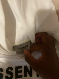 Essential hoodie