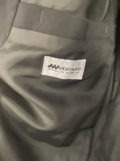 Fed blazer sælges