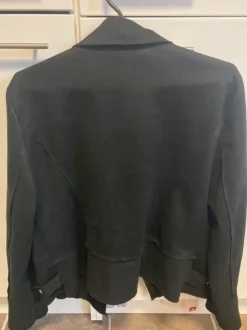 Fed jakke/bluse