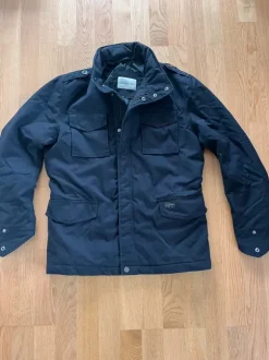Fieldjacket från Peak performance