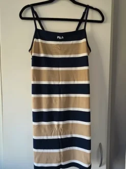 Fila sommarklänning