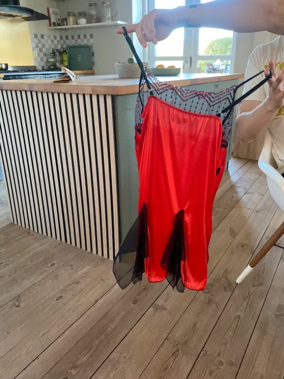 Fin rød kjole