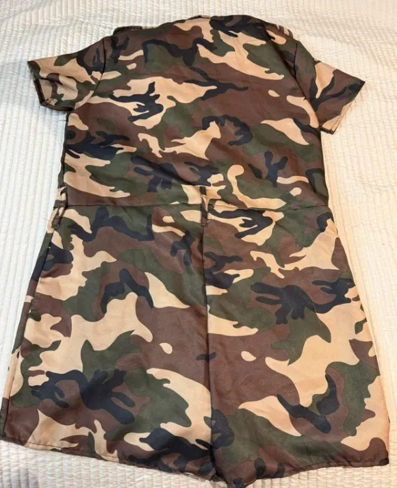 Fint kostume