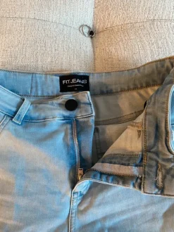 Fitjeans flared mid waisted jeans (Vintage blue)
