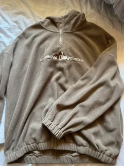 Fleece hoodie