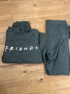 Friends nattøj