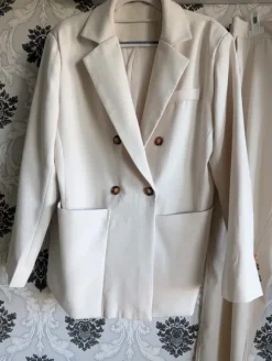 Garnitur ecru xl komunia wiosna