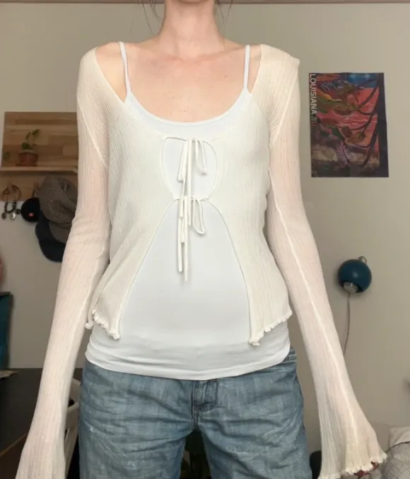 Gennemsigtig hvid cardigan
